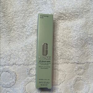 Clinique All About Eyes Brightening Serum in Mint Green